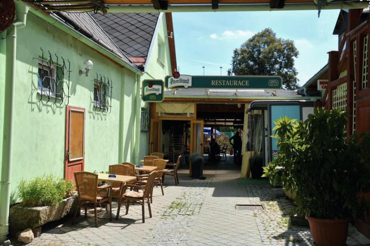 Penzion U Selongu Jindrichuv Hradec Exterior foto